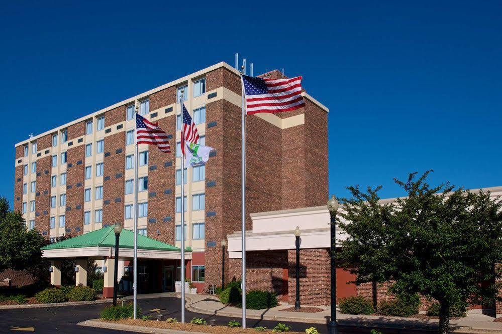 Doubletree By Hilton Neenah Eksteriør billede