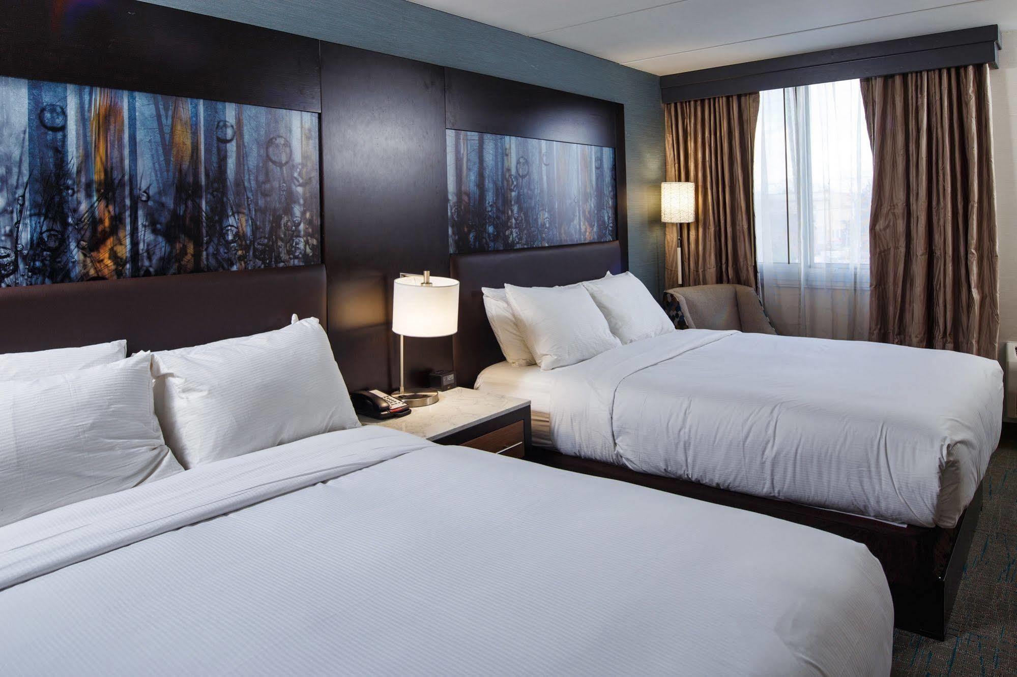 Doubletree By Hilton Neenah Eksteriør billede